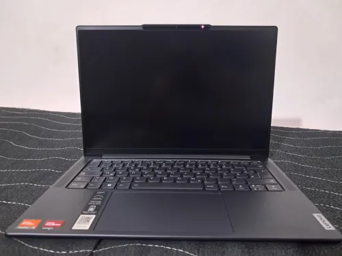 Lenovo Yoga Pro 7 Ryzen 7 7840HS 32GB Ram 1TB/1024GB SSD NVMe, 90 Hertz, 14,5 Inch