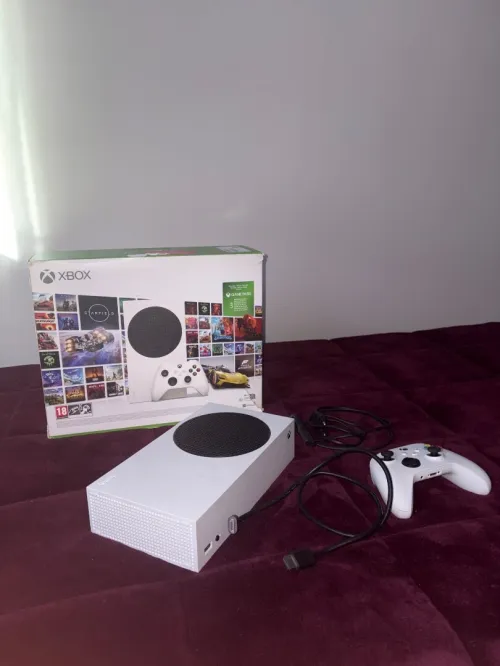 .  Xbox one serie s 10/10
