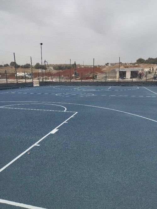 تغطيت الملاعب air de jeux piste d'athlétisme, terrain de sport matico, acrylique, gomme epdm