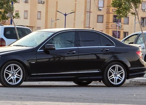 Mercedes Classe C 2011 C250