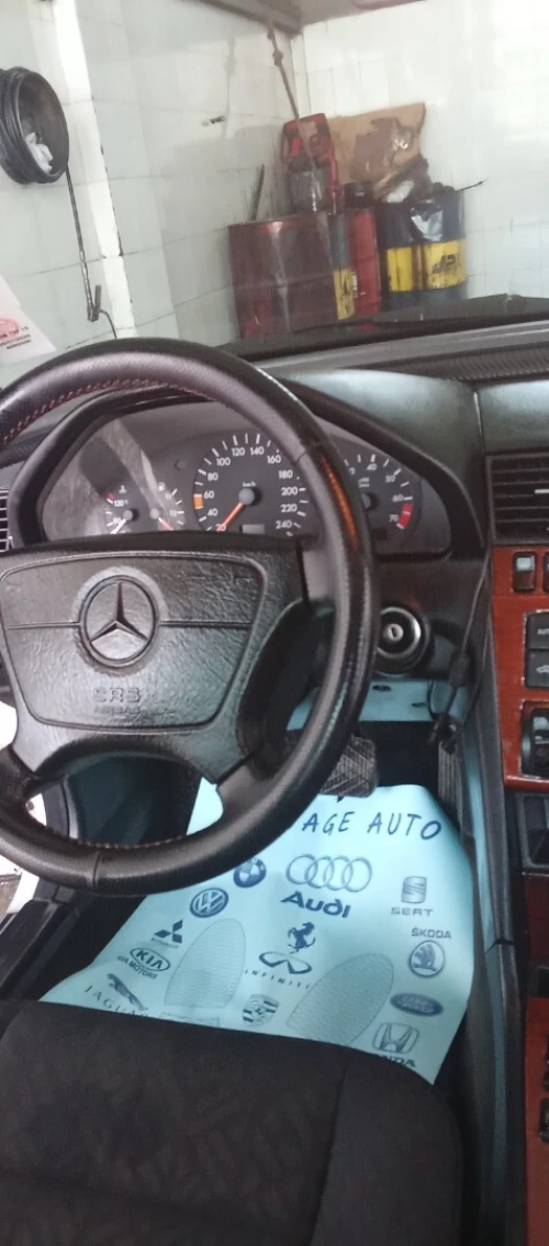 Mercedes Classe C 1997 W202