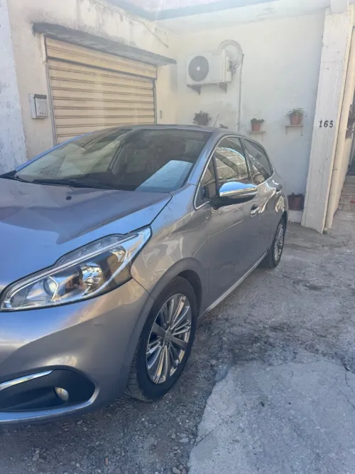 Peugeot 208 2019 Allure Facelift