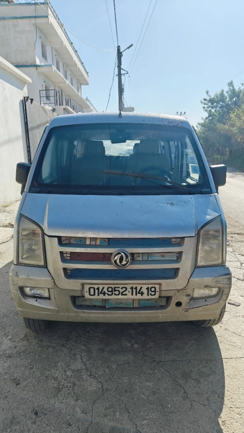 DFSK Mini Bus 2014 9 place