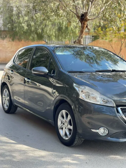 Peugeot 208 2014 Active
