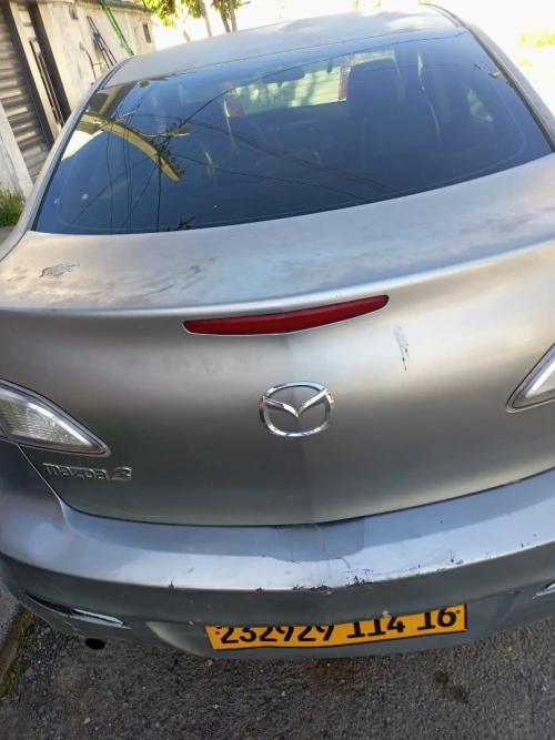 Mazda Mazda 3 2014 1.6 essence