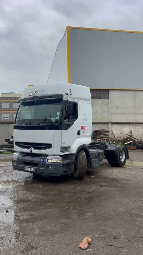 Renault Premium 2004