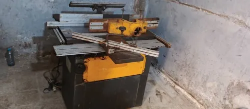 Machine de menuiserie | ماكينة نجارة مستعملة