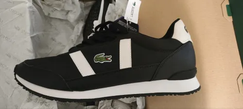 Chaussures Lacoste