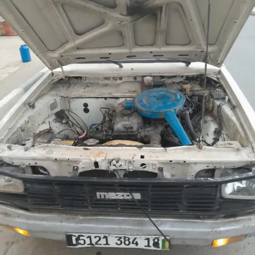 Mazda B1600 1984 Classique