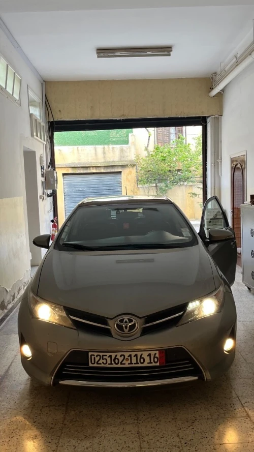 Toyota Auris 2016 Auris