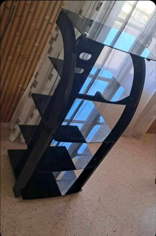 Table télé très bon état 