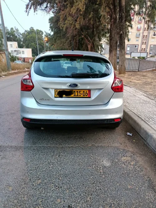 Ford Focus 4 portes 2015 Trend Sport