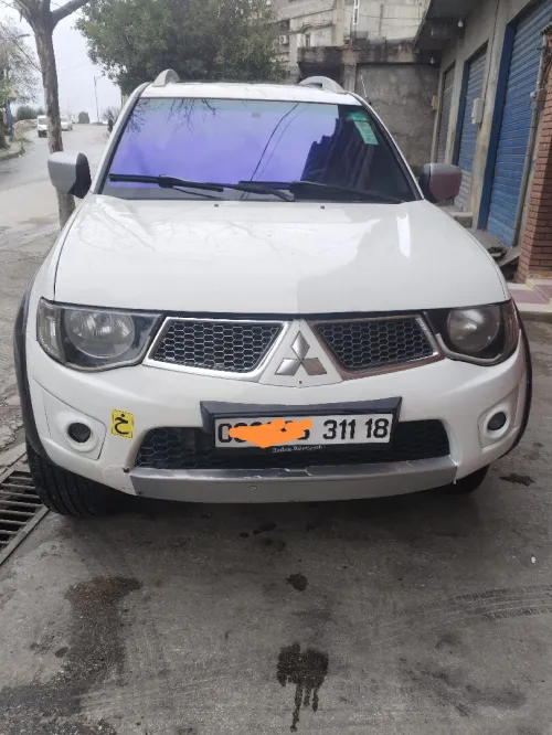 Mitsubishi L200 2011 L200