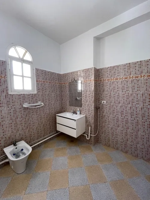 Location Appartement Niveau de villa F3 Alger Cheraga
