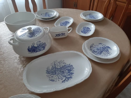 Service de table 45 pieces