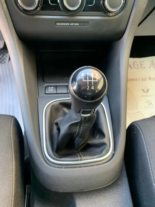 Volkswagen Golf 6 2012 Move