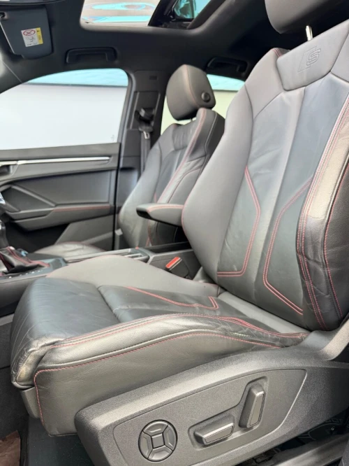 Audi Q3 2023 SLINE