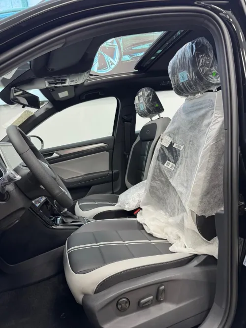 Volkswagen T-Roc 2026 NOIR MAGIQUE