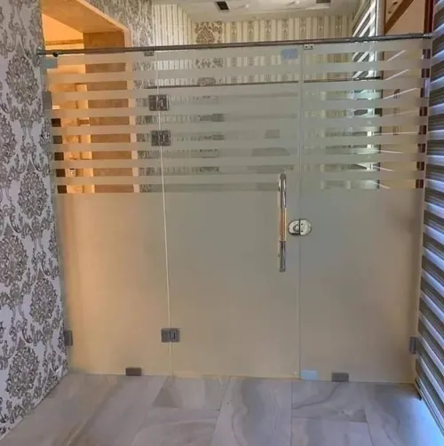 Cabine de douche et paroi sur mesure 