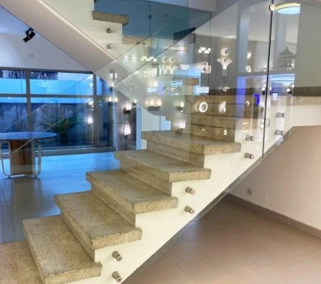 Cloison verre et aluminium 