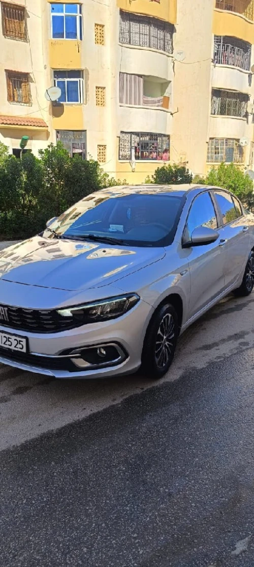 Fiat Tipo Sedan 2025 