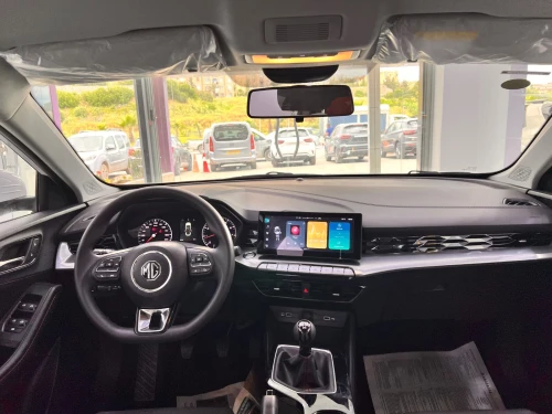 MG MG5 2026 