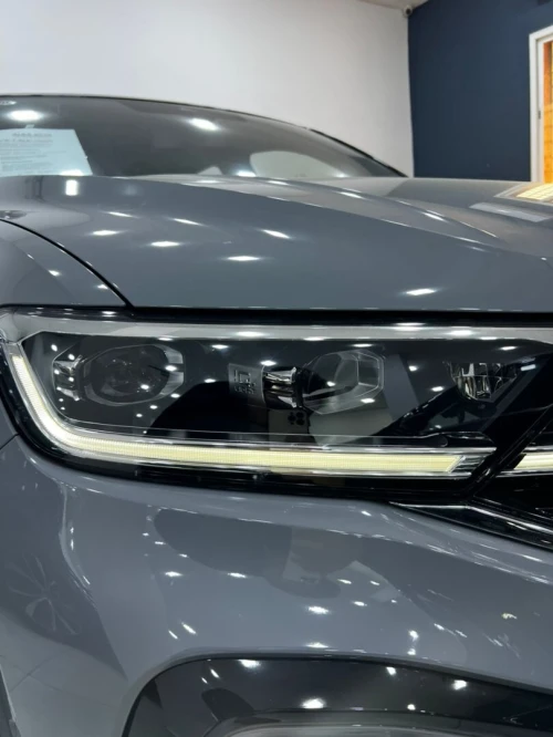 Volkswagen T-Roc 2025 R-Line 