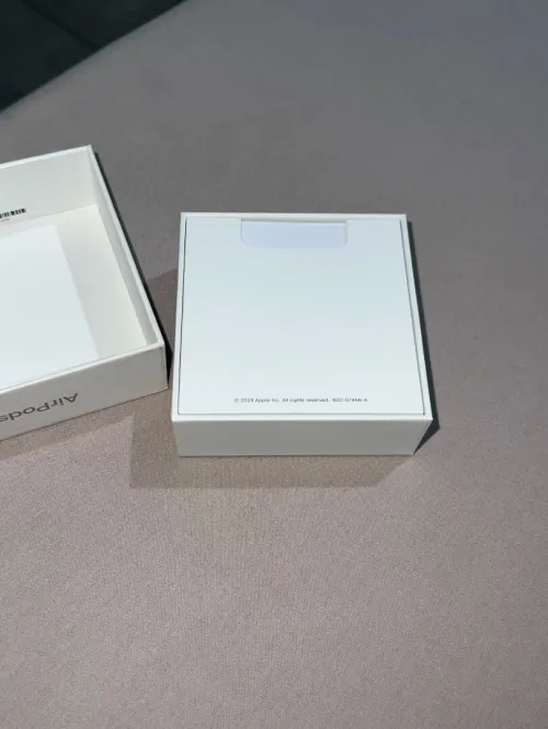 AirPods 4 ORIGINAL