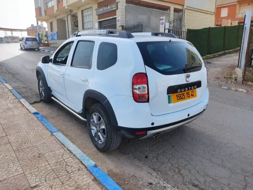Dacia Duster 2015 