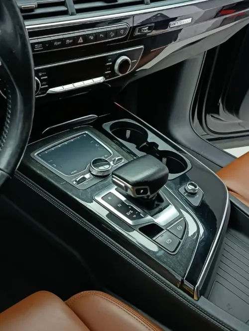 Audi Q7 2017 S Line
