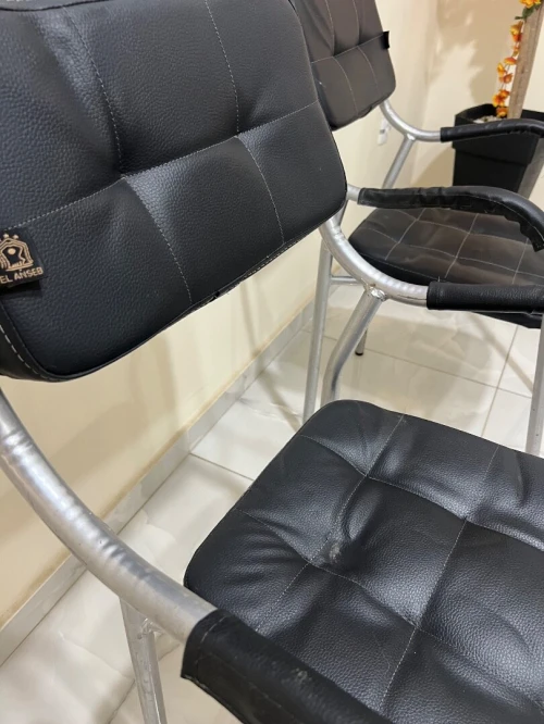 Chaises dattente