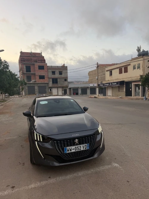 Peugeot 208 2022 Gt