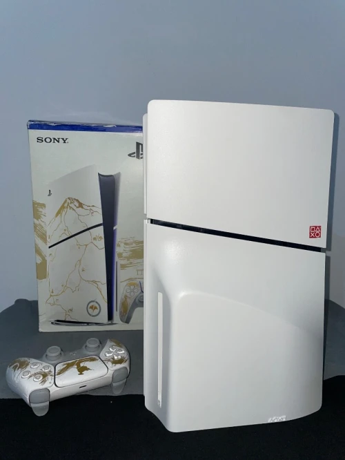 Console PS5 Standard Édition limitée Ghost of Yōtei Gold plus Cd Fc26