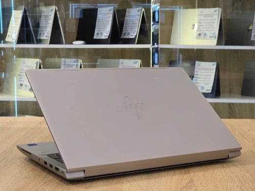 (VENDU) STATION HP ZBOOK FURY G11 16 INCH I7-13850HX 32G 1T SSD RTX 3500 ADA 12G NEUF