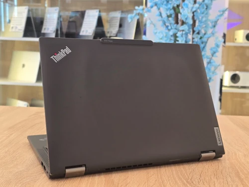 LENOVO THINKPAD X13 GEN-4  I7-1355U 16G 2T SSD 13'' IPS TACTILE 360 degré 9.5/10