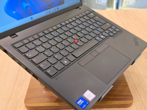 (VENDU) LENOVO THINKPAD L14 GEN-5  ULTRA 5 125U 16G 512G SSD 14' WUXGA WIN11 NOIR