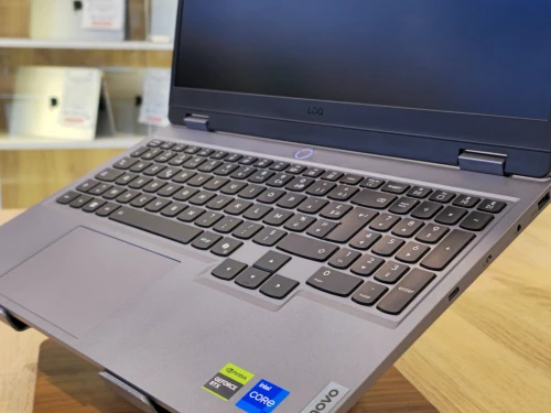 (VENDU) LENOVO LOQ 15IRX10 I7-13700HX 24G 1T SSD RTX 5060 8G 15.6'' IPS 144HZ WIN11
