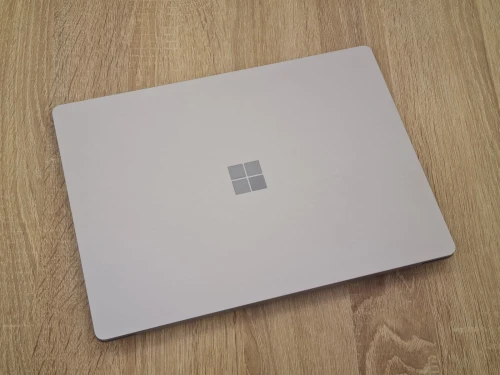 (VENDU) Microsoft Surface Laptop 5 1950 i7-1265U 16Go DDR5 512GB NVMe 13,5" 2,5K PixelSense TACTILE