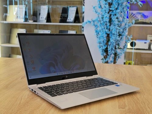 HP EliteBook x360 830 G8 i5-1135G7 16Go 256GB NVMe 13,3" FHD IPS TACTILE 360