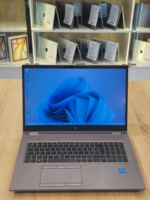 HP STATION ZBOOK FURY G8 I5-11500H 32G 512G SSD QUADRO T1200 4G 17.3' FHD 