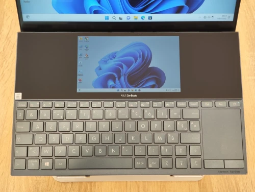 ASUS ZenBook Duo UX481F i7-10510U 16Go 1TB NVMe 14" FHD IPS /12,6" IPS [VENDU]