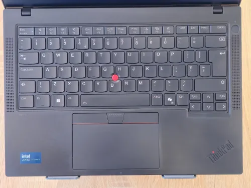 LAPTOP LENOVO THINKPAD T14 GEN-5  ULTRA 5 135U 32G 512G SSD 14'' FHD+ TACTIL WIN11