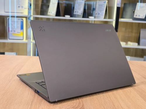 ACER SWIFT SF14 AI  SNAPDRAGON X PLUS X1P64100 10cœurs 16G 1TO SSD 14.5'' 2K IPS 120HZ   
