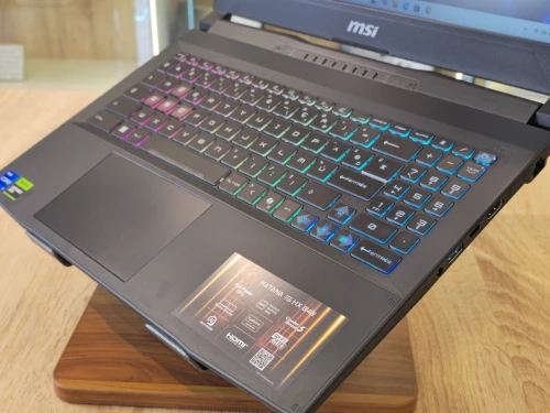 (VENDU) MSI KATANA 15 HX 2025 I7-14650HX 16G 512G SSD RTX 5070 8G 15.6'' IPS 144HZ WIN11