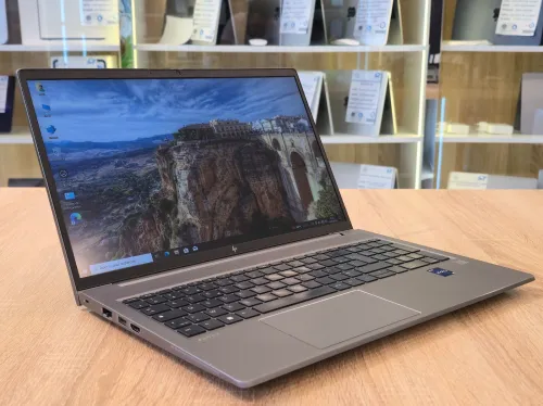 HP STATION ZBOOK POWER G9 2022 I5-12600H 32G 1T SSD NVIDIA T600 4G 15.6' FHD WIN11