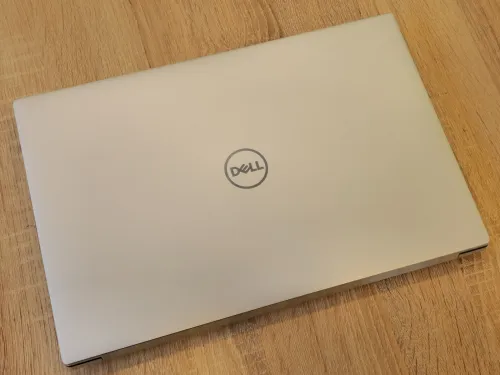 LAPTOP DELL  XPS 15-9520  I9-12900HK 32G 1T SSD RTX 3050TI 4G 15.6'' 4K TACTIL WIN11