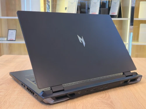 (VENDU) ACER NITRO 17 RYZEN AI 9-8945HS 32G 2T SSD RTX 4070 8G 17.3'' QHD 165HZ
