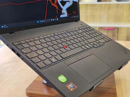 LAPTOP LENOVO THINKPAD P16S GEN-4  RYZEN 7 PRO 350 /32G/512G SSD/RADEON 860M/16'' WUXGA/ WIN11