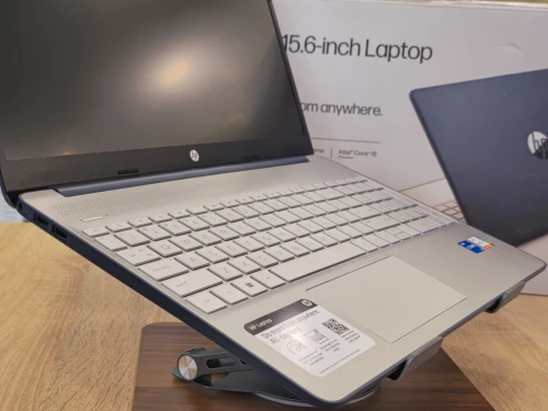 HP 15-DY5885  I5-1235U 8G 256G SSD 15.6` FHD WIN11  NEW SOUS EMBALLAGE