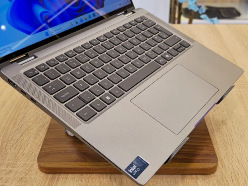 (VENDU) Dell Latitude 7450 2in1 Ultra 7 165U 32G 512G SSD 14" IPS TACTIL 360